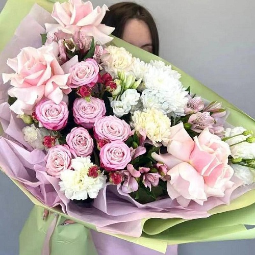 Популярные букеты среди россиян в 2025 году: что будет востребовано?