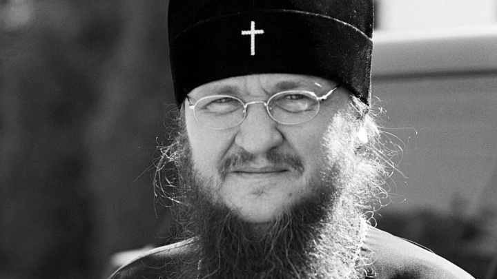 Митрополита Феодосия, арестованного на Украине, отравили, сообщили СМИ